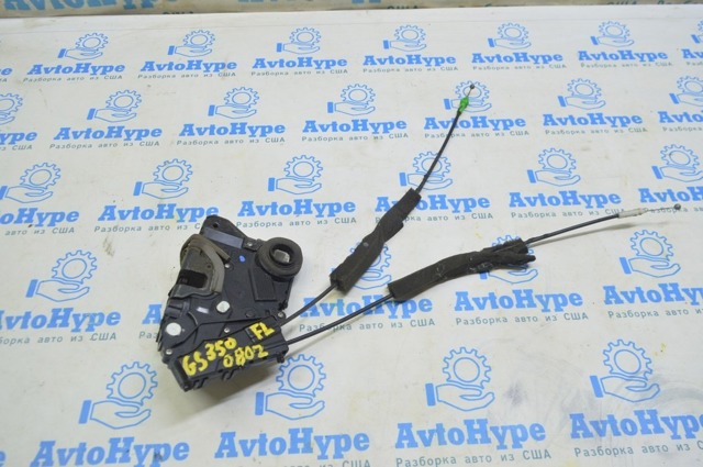 Замок водійських дверей 6904030A40 TOYOTA
