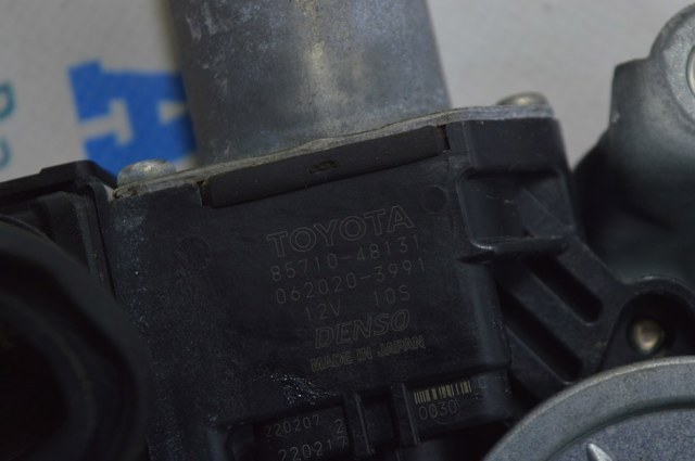 Склопідйомник передньої правої двері 6980106080 TOYOTA