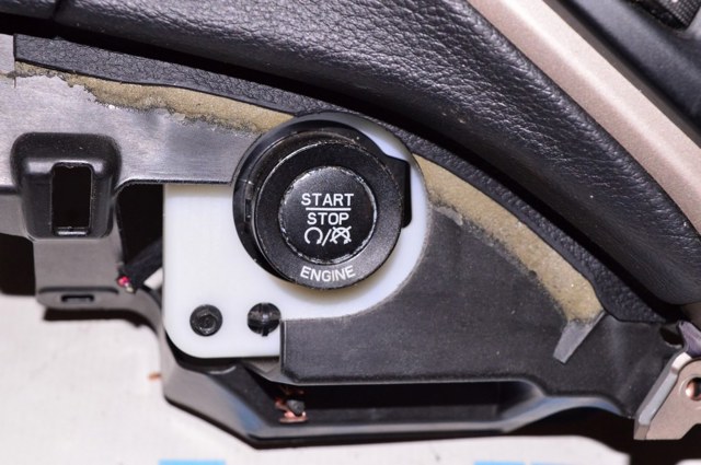 Кнопка запуску двигуна 6CK47DX9AC CHRYSLER