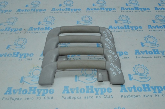 Поручні (тримачі) і гачок для одягу 7461030240B0 TOYOTA