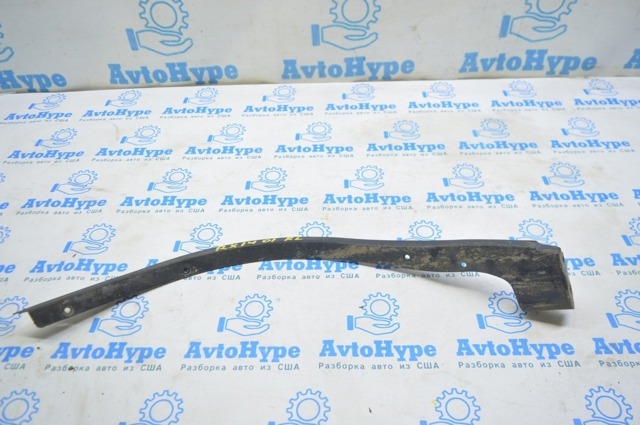 Розширювач задньої арки колеса, лівий 7587448010 TOYOTA
