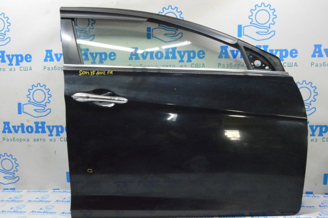 Дверка передня права 760043S000 HYUNDAI