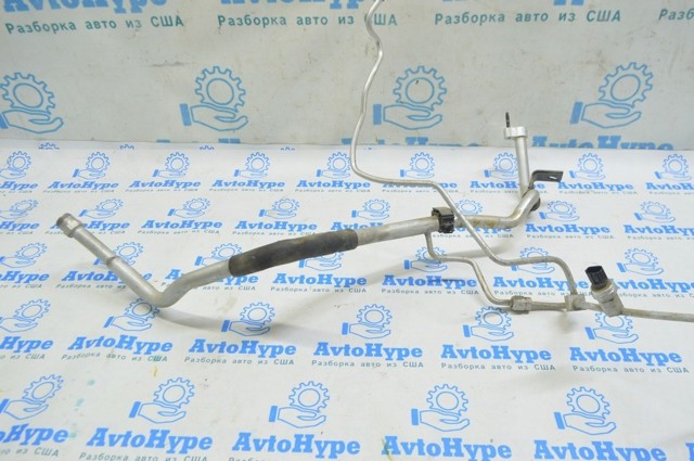 Шланг кондиціонера, від радіатора до випарника 80330TRWA01 HONDA