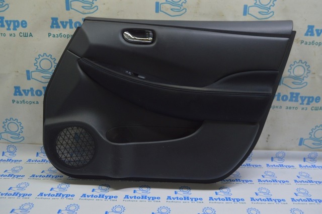 Пластик 809005SA0B NISSAN