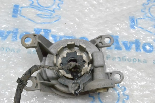Протитуманка ліва 8122012240 TOYOTA