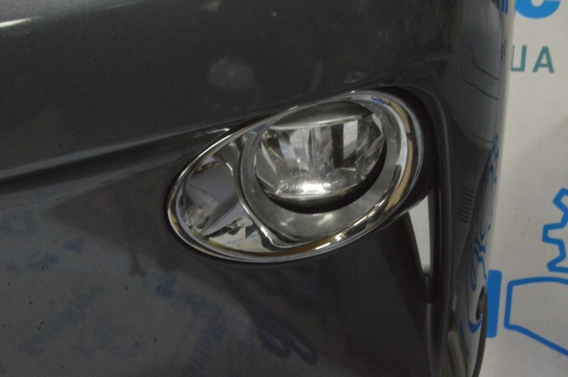 Ліва протитуманна фара 8122048050 TOYOTA