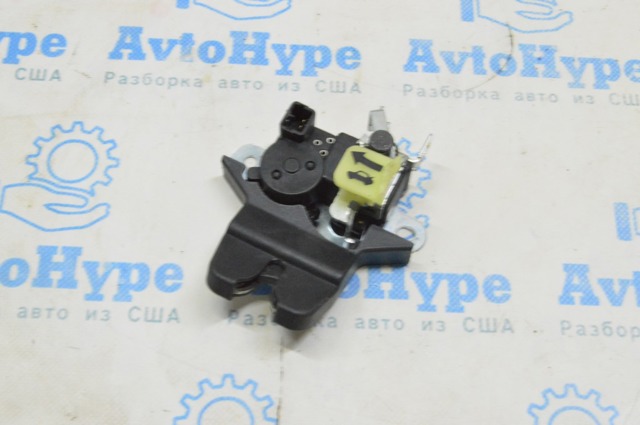 Замок кришки багажника 812302T001 HYUNDAI