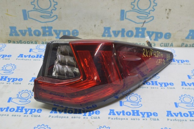 Фара задня права зовнішня 815500E130 TOYOTA