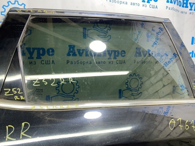 Вікно задніх дверей 823005AA0A NISSAN