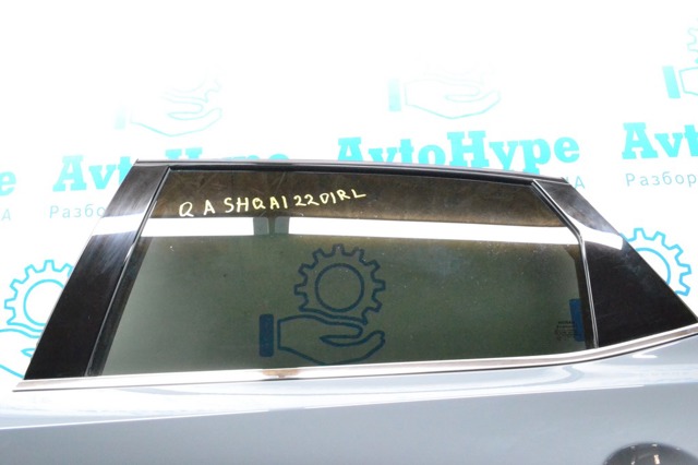 Скло заднє ліве 823016UA0B NISSAN