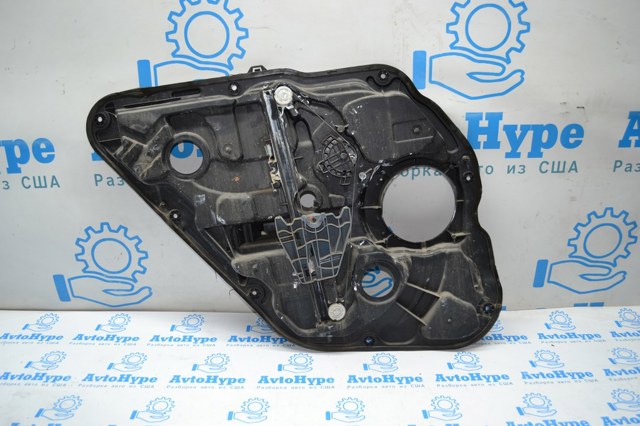 Механізм склопідйомника двері задньої, правої 834813Q000 HYUNDAI