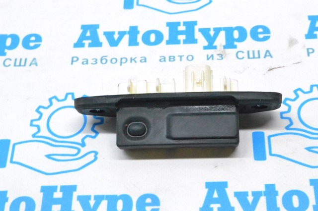 Ручка багажника 8484047040 TOYOTA