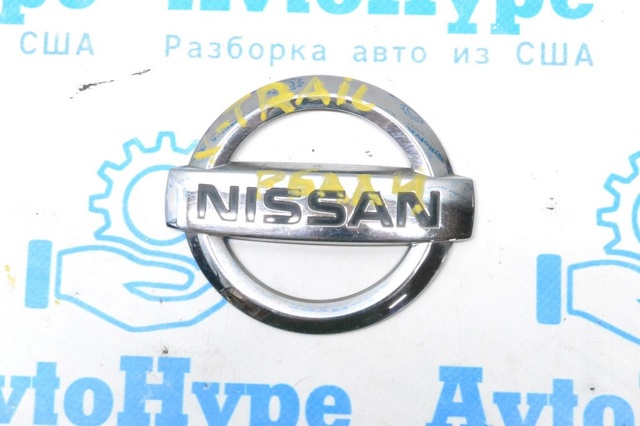 Емблема на кришку багажника, фірм.значок 84890JG000 NISSAN