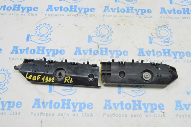Направляюча заднього бампера, ліва 852275SK0A NISSAN