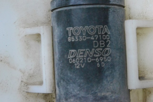 Насос омивача 8533047100 TOYOTA
