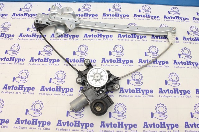 Мотор склопідйомника дверей передніх, правих 8571042140 TOYOTA