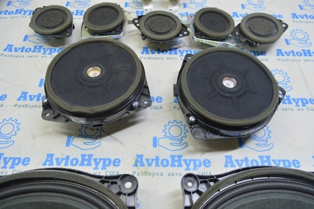 Динамік задньої двері 861600WW30 TOYOTA