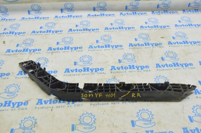 Кронштейн бампера заднього, правий 866143S010 HYUNDAI
