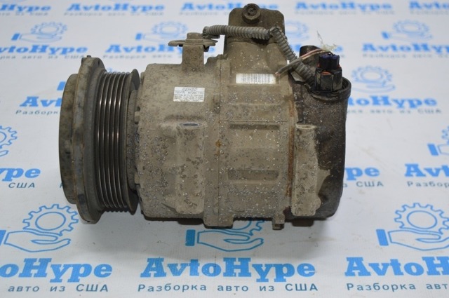 Компресор системи кондиціювання 8831050160 TOYOTA