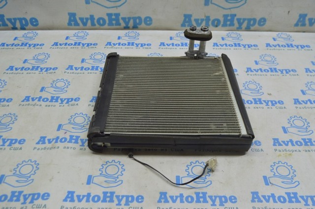 Випарник 8850106230 TOYOTA