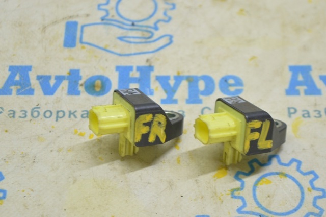 Датчик Ейрбег передній 891730E060 TOYOTA