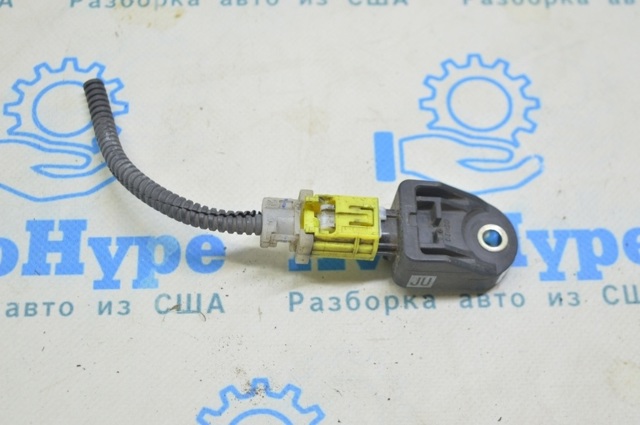 Датчик Ейрбег передній 8917378010 TOYOTA
