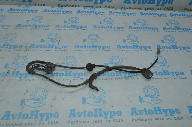 Датчик АБС задній правий 8951633010 TOYOTA