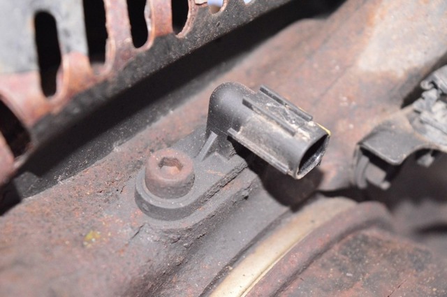 Датчик АБС (ABC) передній, правий 895420C020 TOYOTA