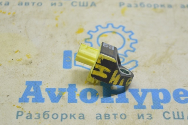 Датчик Айрбег передній 898310E170 TOYOTA