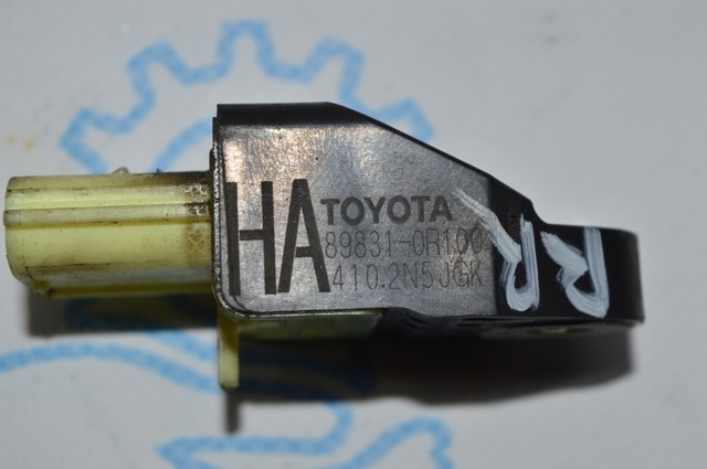 Датчик подушки безпеки 898310R100 TOYOTA