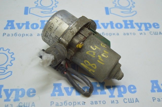 Насос вакуумний 8E0927317J VAG