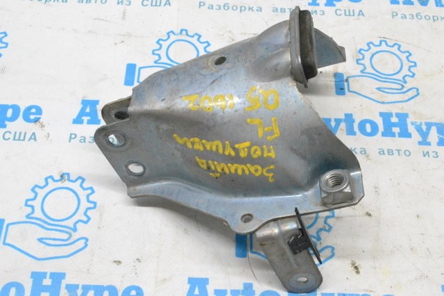 Кронштейн передньої балки 8K0399059H VAG