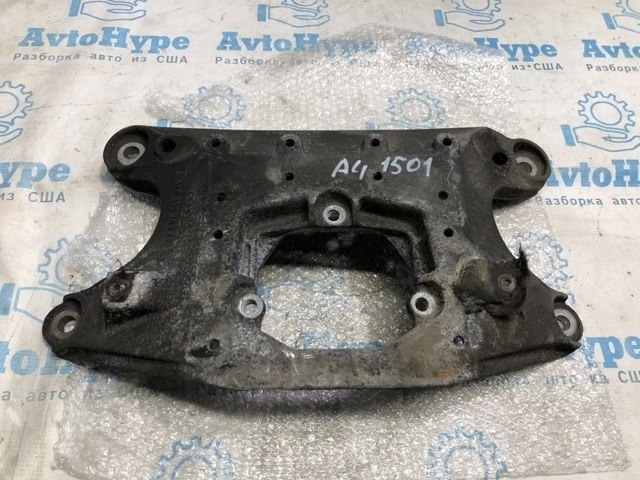 Кріплення кпп 8K0399263AF VAG