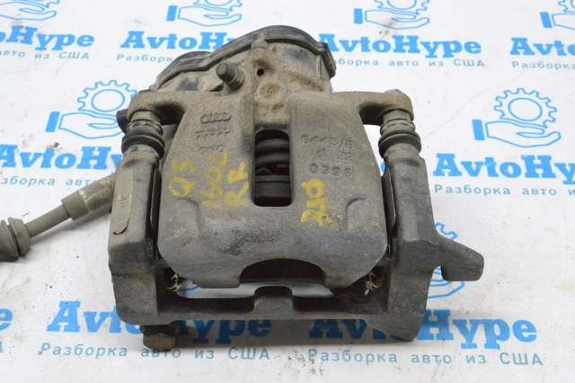 Супорт гальмівний задній правий 8K0615404E VAG