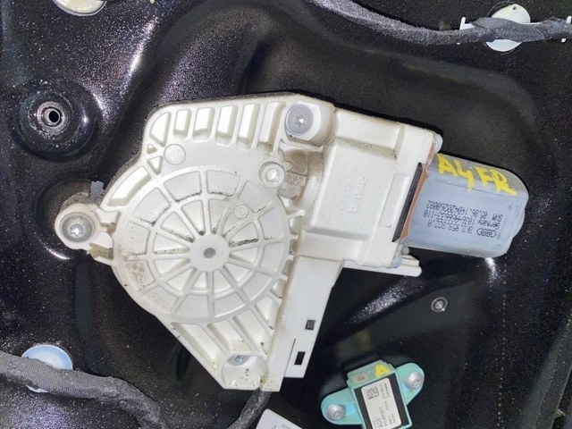 Механізм підйому стекол 8K0837462A VAG