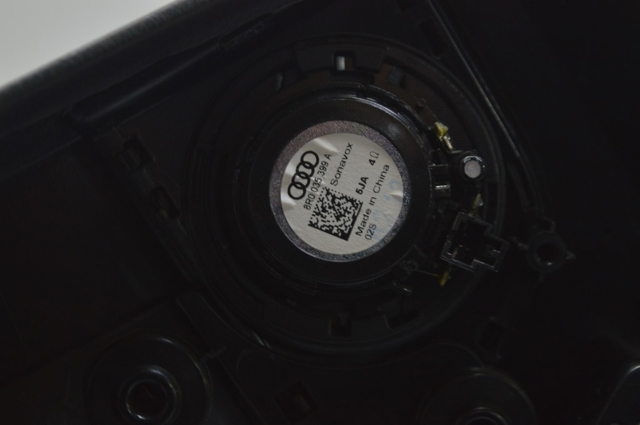 Динамік задній 8R0035399A VAG