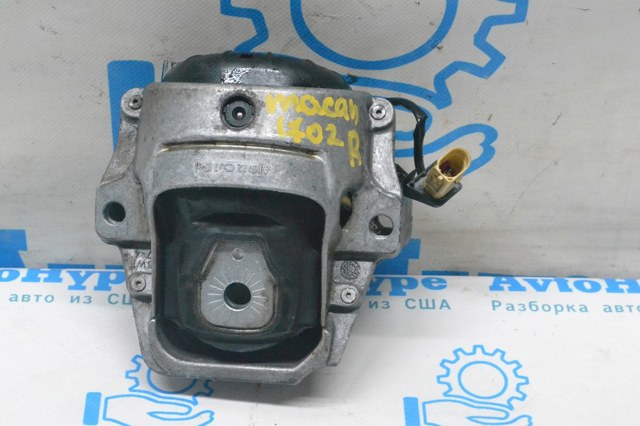 Права опора двигуна 8R0199381AK PORSCHE