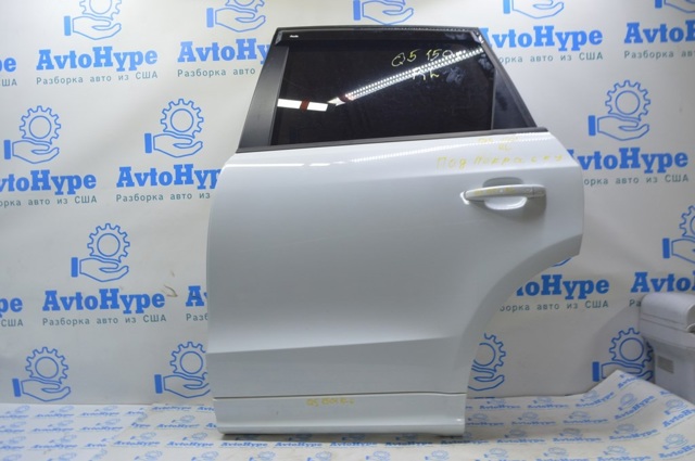 Двері задні 8R0833051B VAG