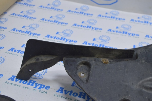 Спойлер переднього бампера, лівий 8R0853887B VAG