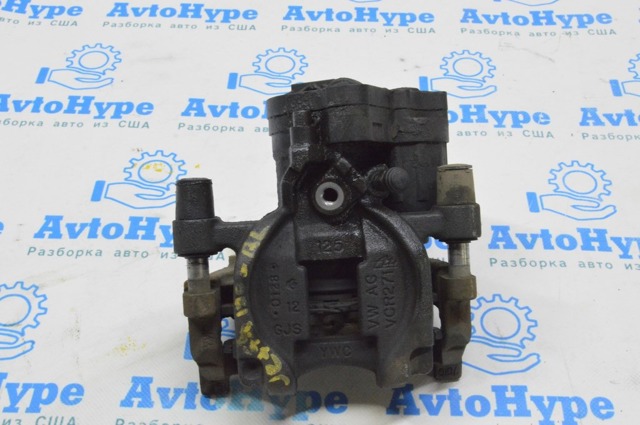 Задній гальмівний супорт лівий 8V0615423D VAG