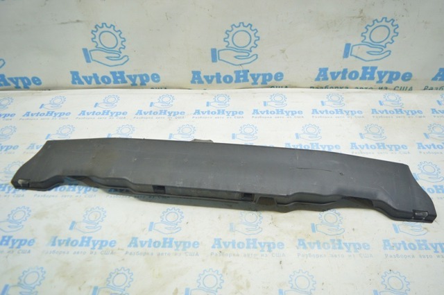 Накладка бампера переднього 8V5807217A VAG