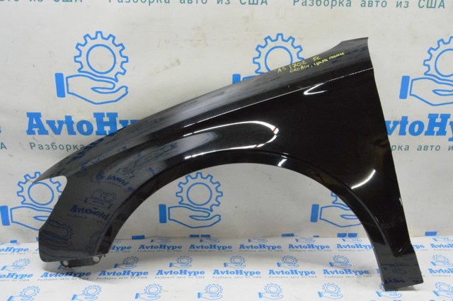 Переднє ліве крило 8V5821105A VAG