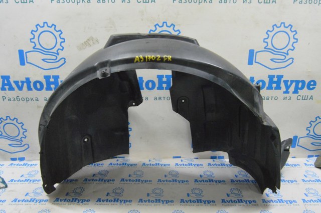 Підкрилок передній правий 8V5821172G VAG