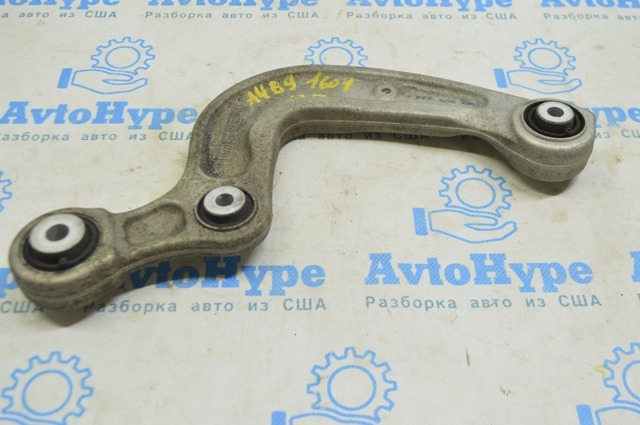 Важіль задньої підвіски верхній, правий 8W0505324F VAG