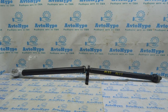 Вал карданний задній, у зборі 8W0521101 VAG