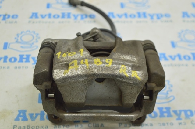 Супорт гальмівний задній правий 8W0615404 VAG