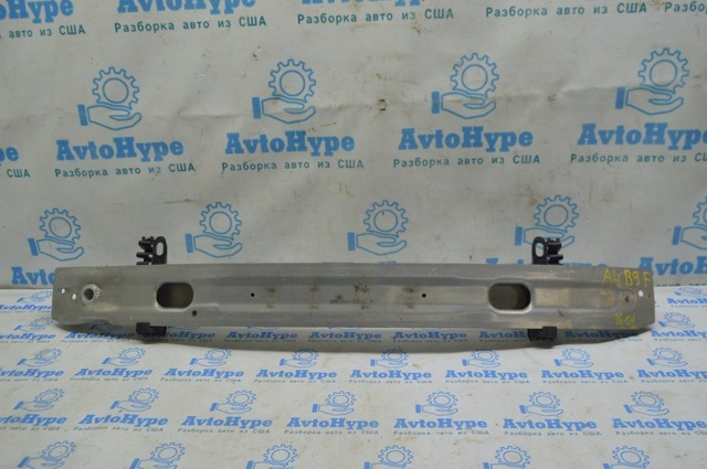 Буфер бампера переднього 8W0807113 VAG