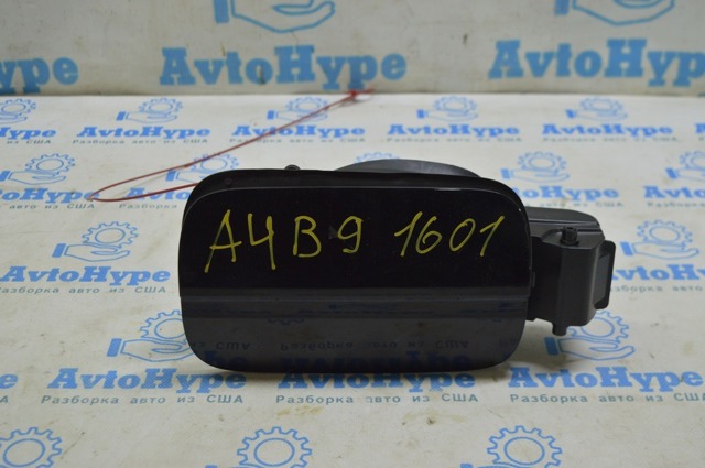 Лючок паливного бака 8W0809907GRU VAG