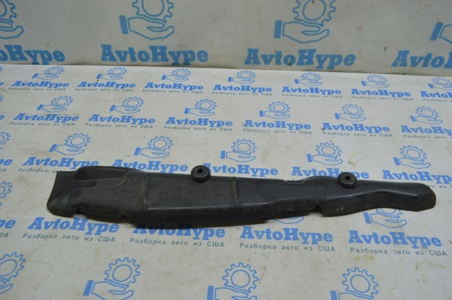Ущільнювач арки крила 8W0821112 VAG