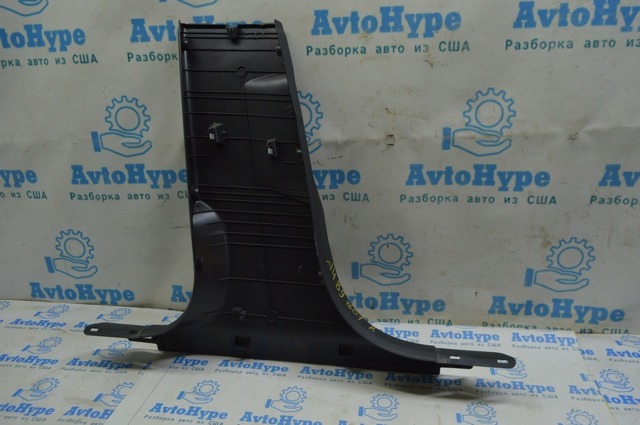 Обшивка стійки кузова внутрішня, середня нижня права 8W0867240A4PK VAG